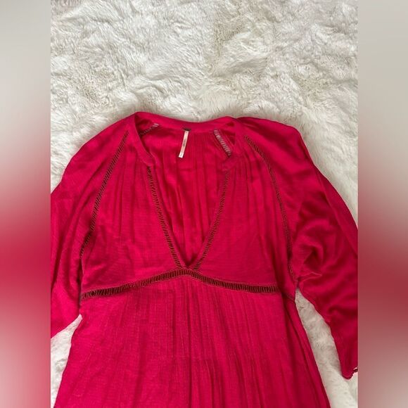 FREE PEOPLE FP Go Lightly V-Neck 3/4 Dolman SLEEVE
Swing Dress in hot pink - Picture 16 of 16